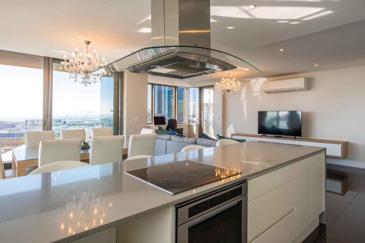 Apartment Mirage By Mcstay Cape Town